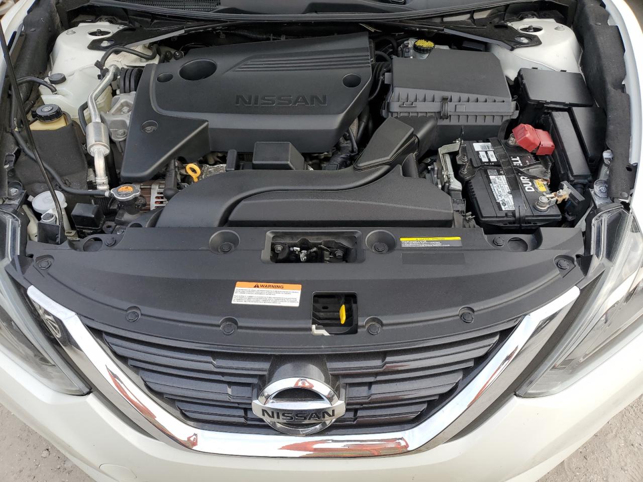 2018 Nissan Altima VIN 1N4AL3AP2JC144518 Copart auction photo, water/flood damage thumbnail 9