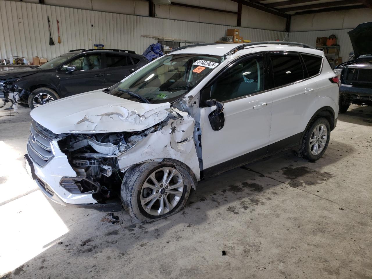 2018 Ford Escape VIN 1FMCU9GD4JUC13134