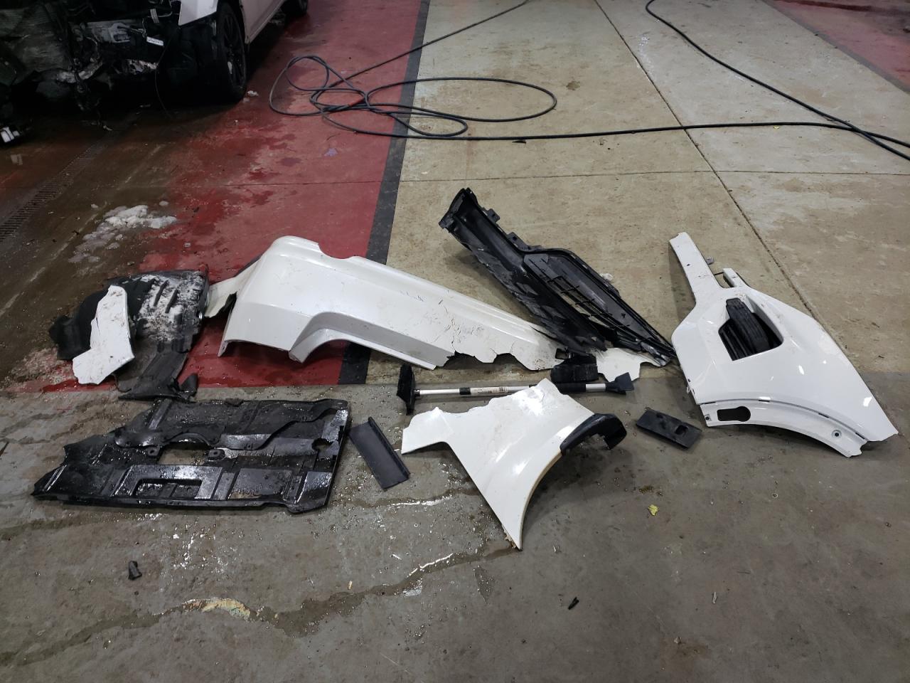 2021 Ford Explorer VIN 1FMSK8DH9MGB13780 Copart auction photo, front end damage thumbnail 15