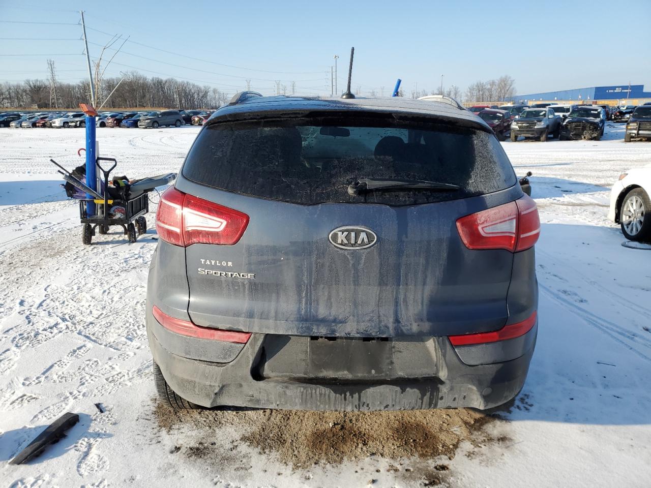 2011 KIA Sportage VIN KNDPB3A22B7023428 Copart auction photo, front end damage thumbnail 6