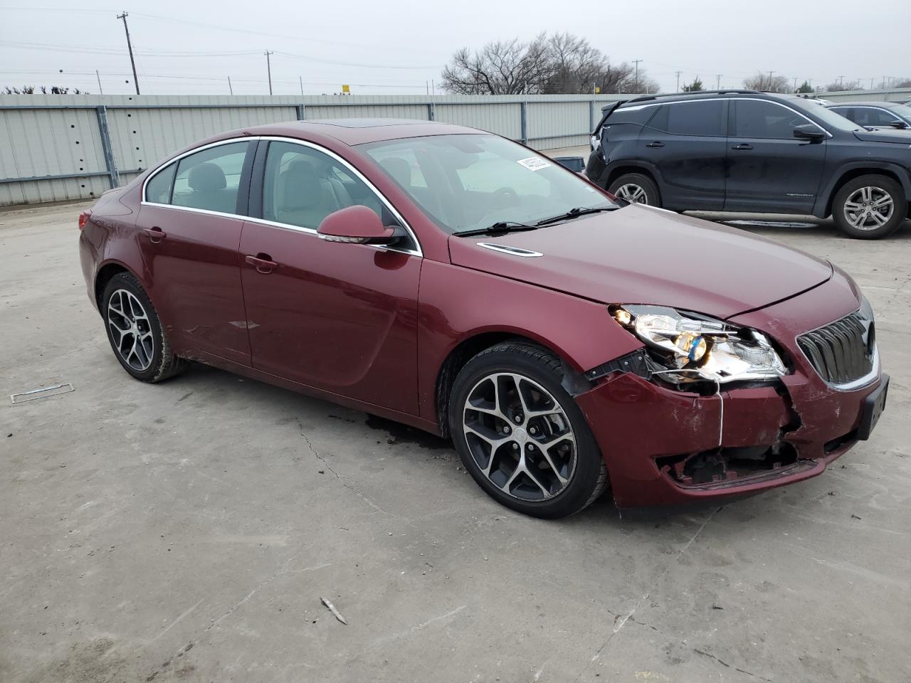 2017 Buick Regal VIN 2G4GL5EX1H9147773 Copart auction photo, front end damage thumbnail 4