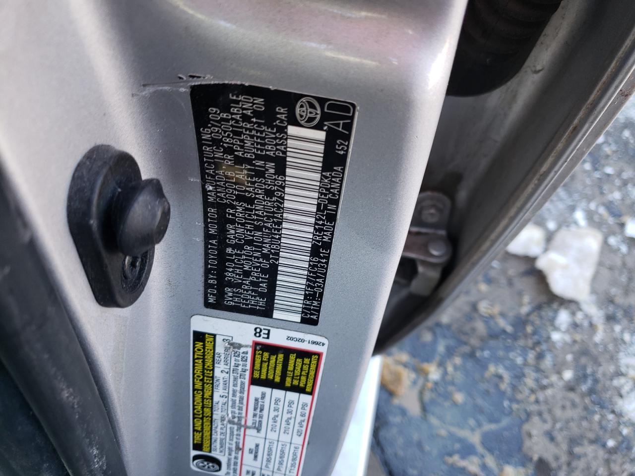 2010 Toyota Corolla VIN 2T1BU4EE1AC279796 Copart auction photo, side / front end damage thumbnail 14