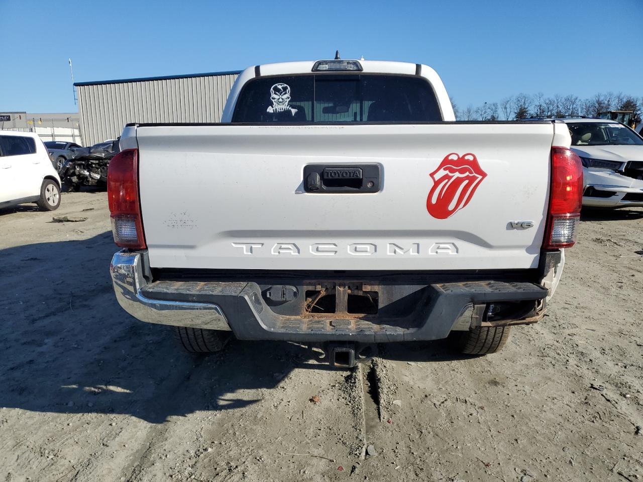 2019 Toyota Tacoma VIN 5TFAZ5CN1KX072625 Copart auction photo, front end damage thumbnail 6