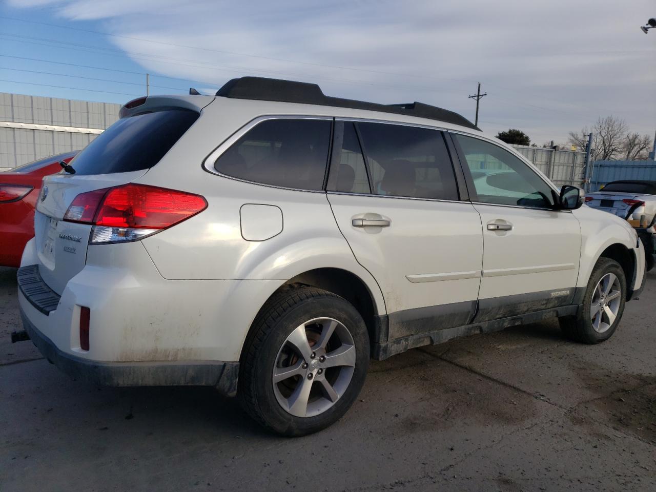 2013 Subaru Outback VIN 4S4BRCSC5D3281185 Copart auction photo, side / front end damage thumbnail 3