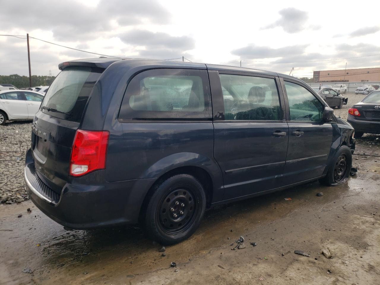 2013 Dodge Caravan VIN 2C4RDGBGXDR766487 Copart auction photo, front end / rear end damage thumbnail 3