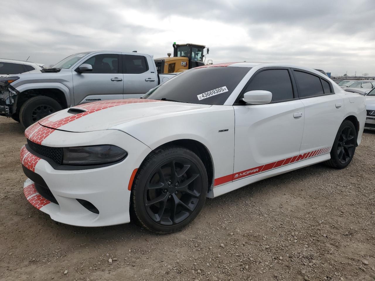 2019 Dodge Charger VIN 2C3CDXCT2KH737154