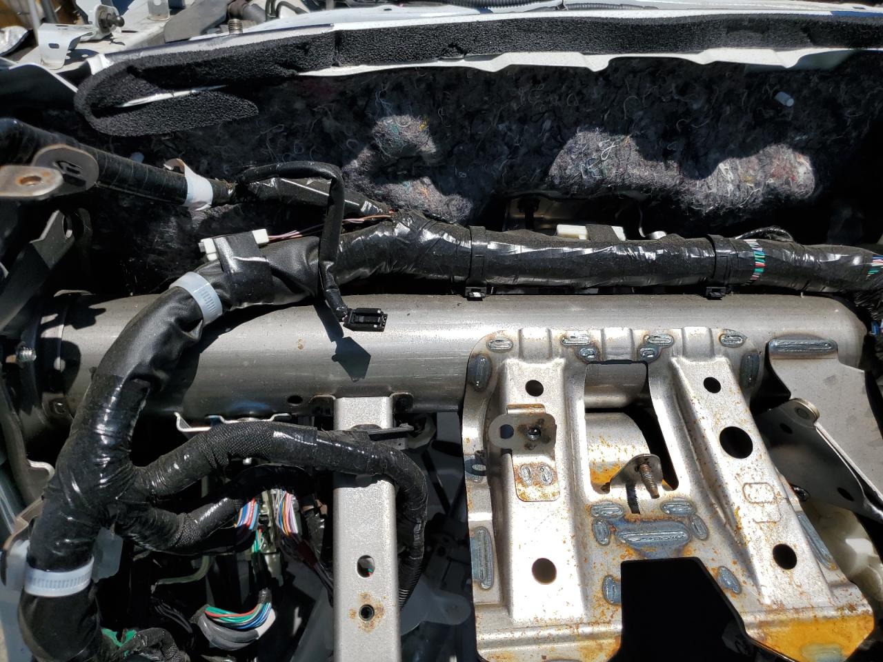 2014 Lexus IS VIN JTHBE1D27E5007855 Copart auction photo, vandalism / stripped damage thumbnail 9