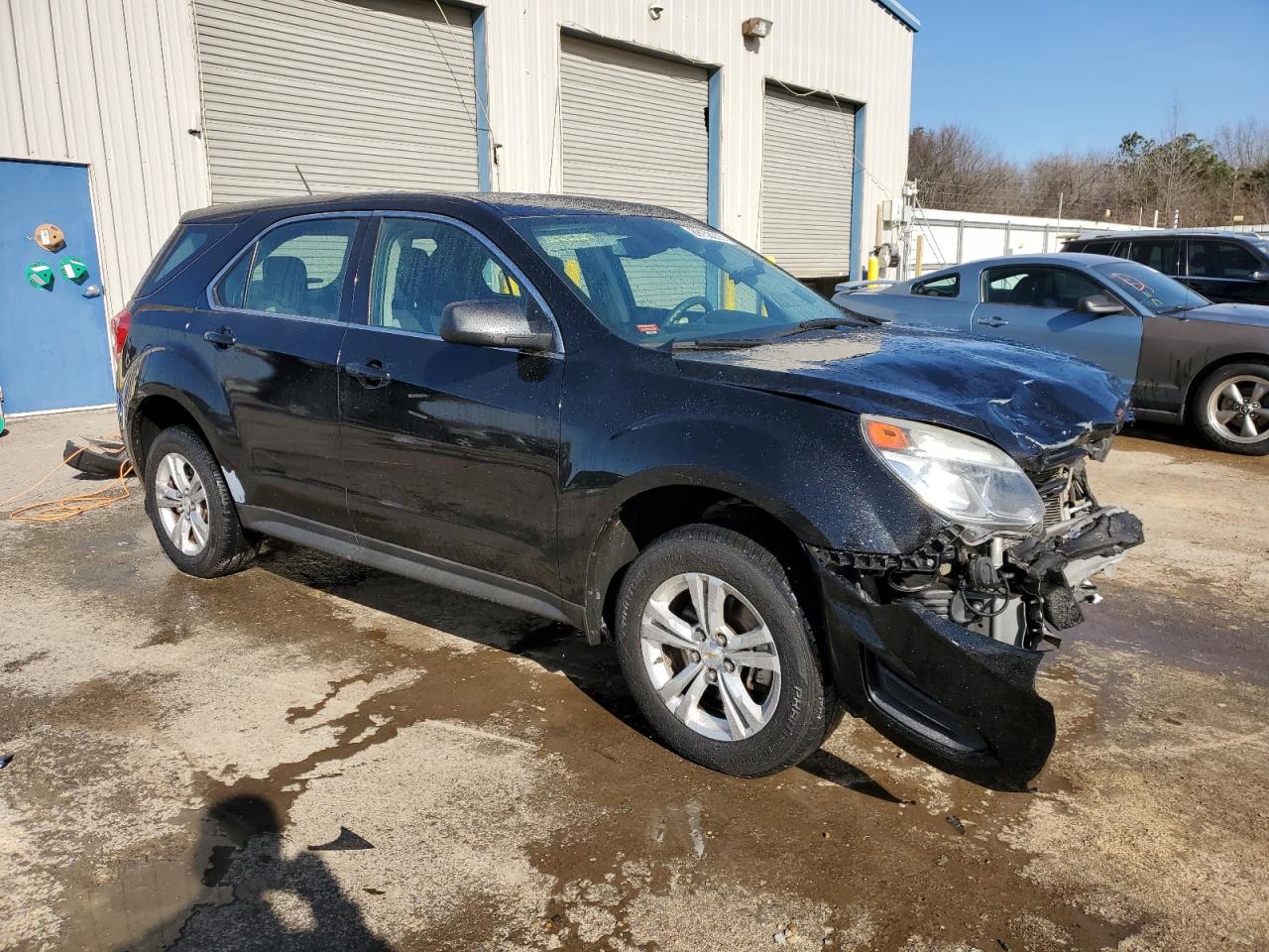 2017 Chevrolet Equinox VIN 2GNALBEK3H1516460 Copart auction photo, front end damage thumbnail 4