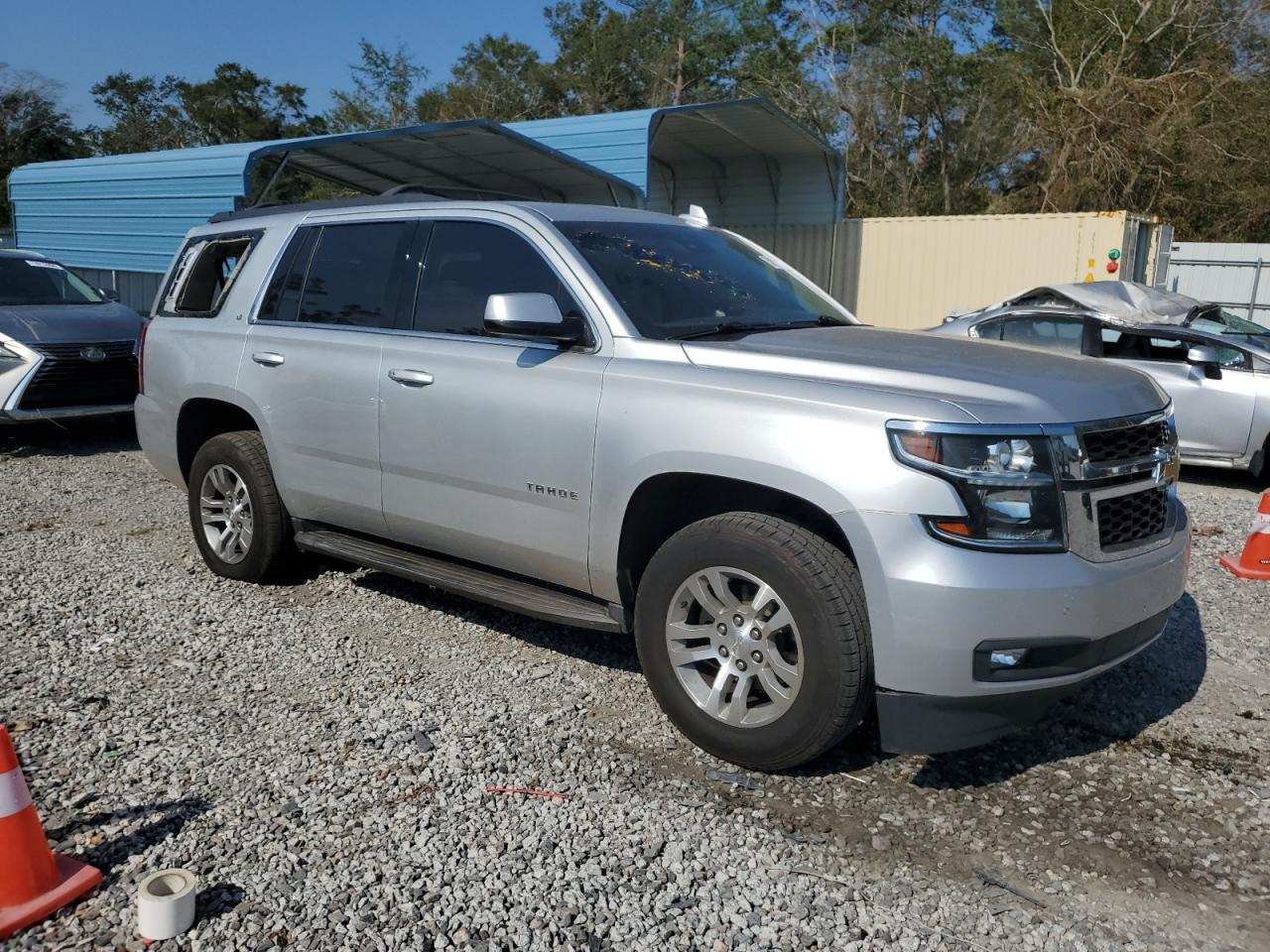 2019 Chevrolet Tahoe VIN 1GNSKBKCXKR348030 Copart auction photo, all over damage thumbnail 4
