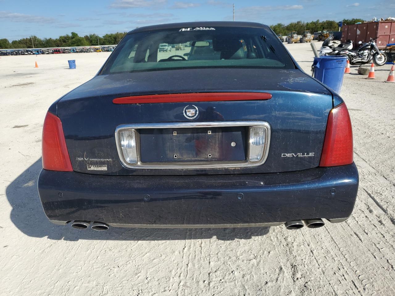 2003 Cadillac De Ville VIN 1G6KD54Y93U222370 Copart auction photo, water/flood damage thumbnail 6