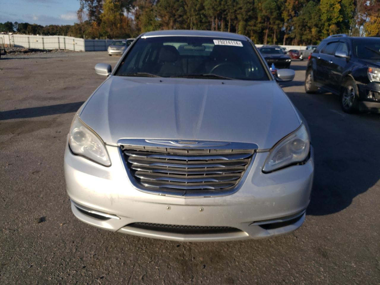 2012 Chrysler 200 VIN 1C3CCBABXCN228938 Copart auction photo, rear end / front end damage thumbnail 5