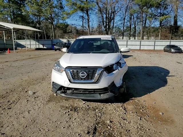 2018 Nissan Kicks VIN 3N1CP5CU4JL507205 Copart auction photo, front end damage thumbnail 14
