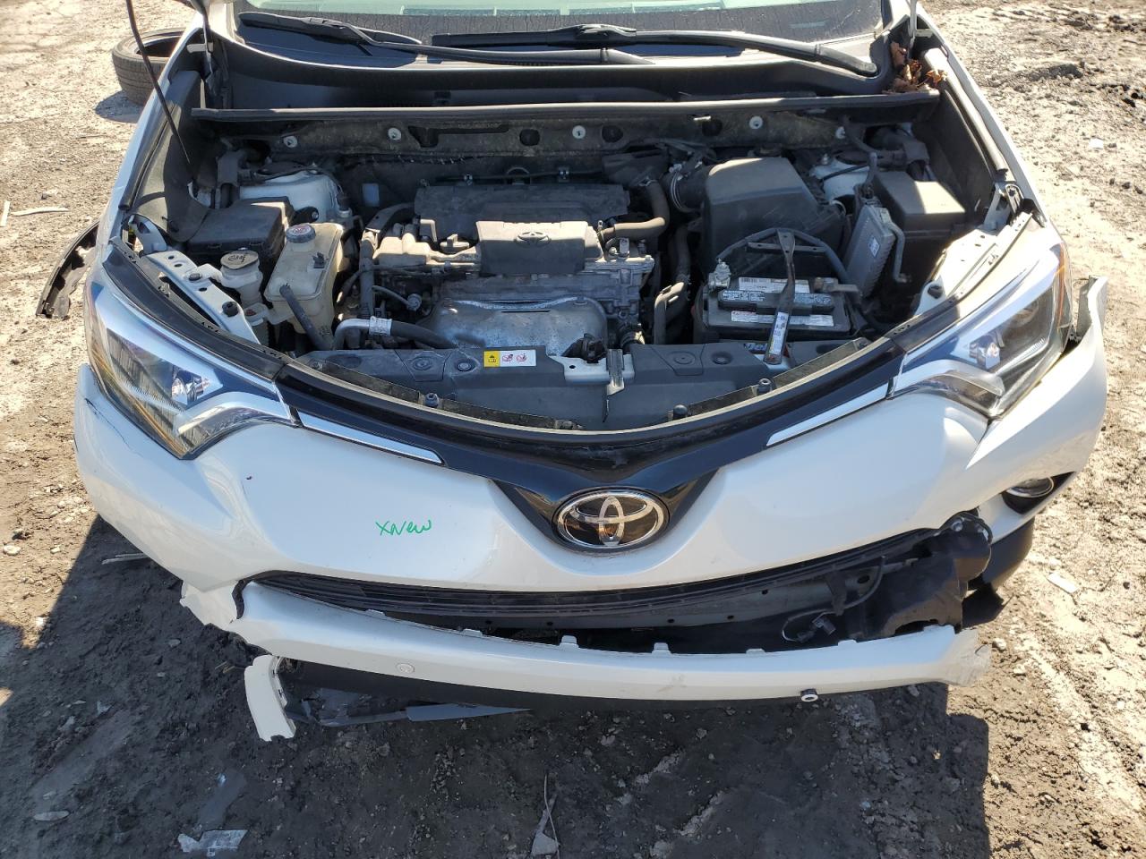 2017 Toyota RAV 4 VIN JTMDFREV8HJ140277 Copart auction photo, front end / minor dent/scratches damage thumbnail 12