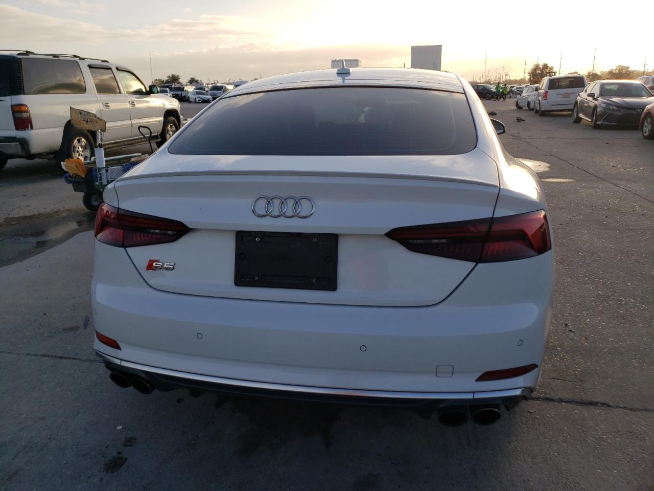 2019 Audi RS5 VIN WAUB4CF51KA073146 Copart auction photo, side / front end damage thumbnail 6