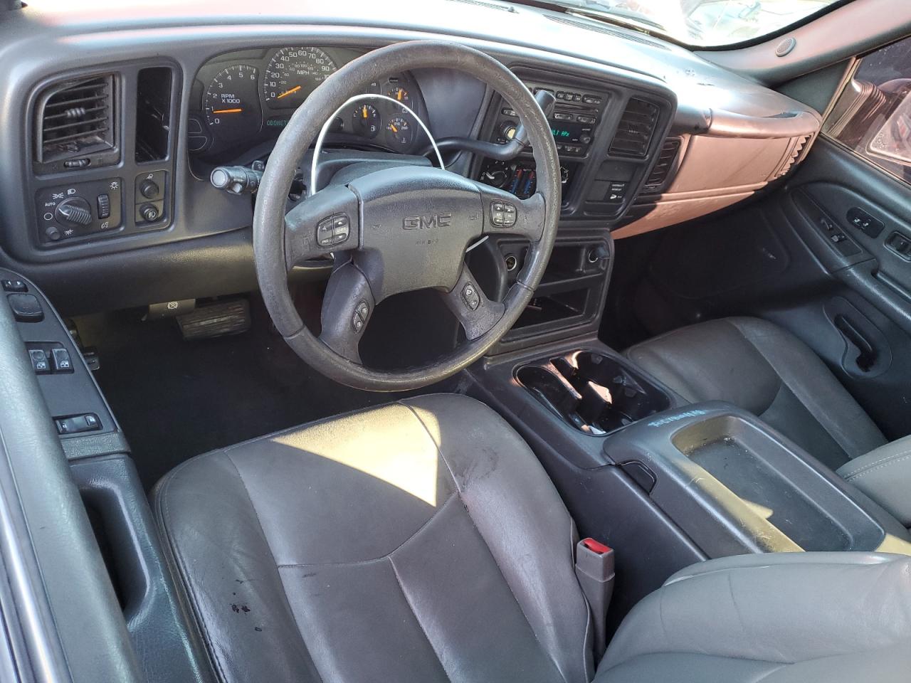 2004 GMC Sierra VIN 1GTEC19T74E234239 Copart auction photo, minor dent/scratches damage thumbnail 8