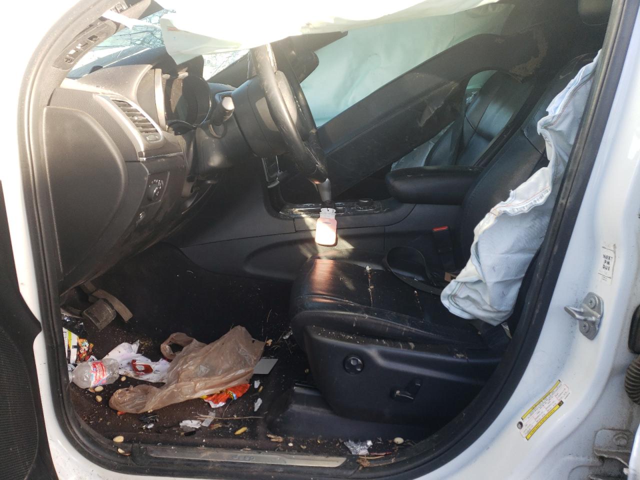 2018 Jeep Grand Cherokee VIN 1C4RJFBG0JC402313 Copart auction photo, all over damage thumbnail 7