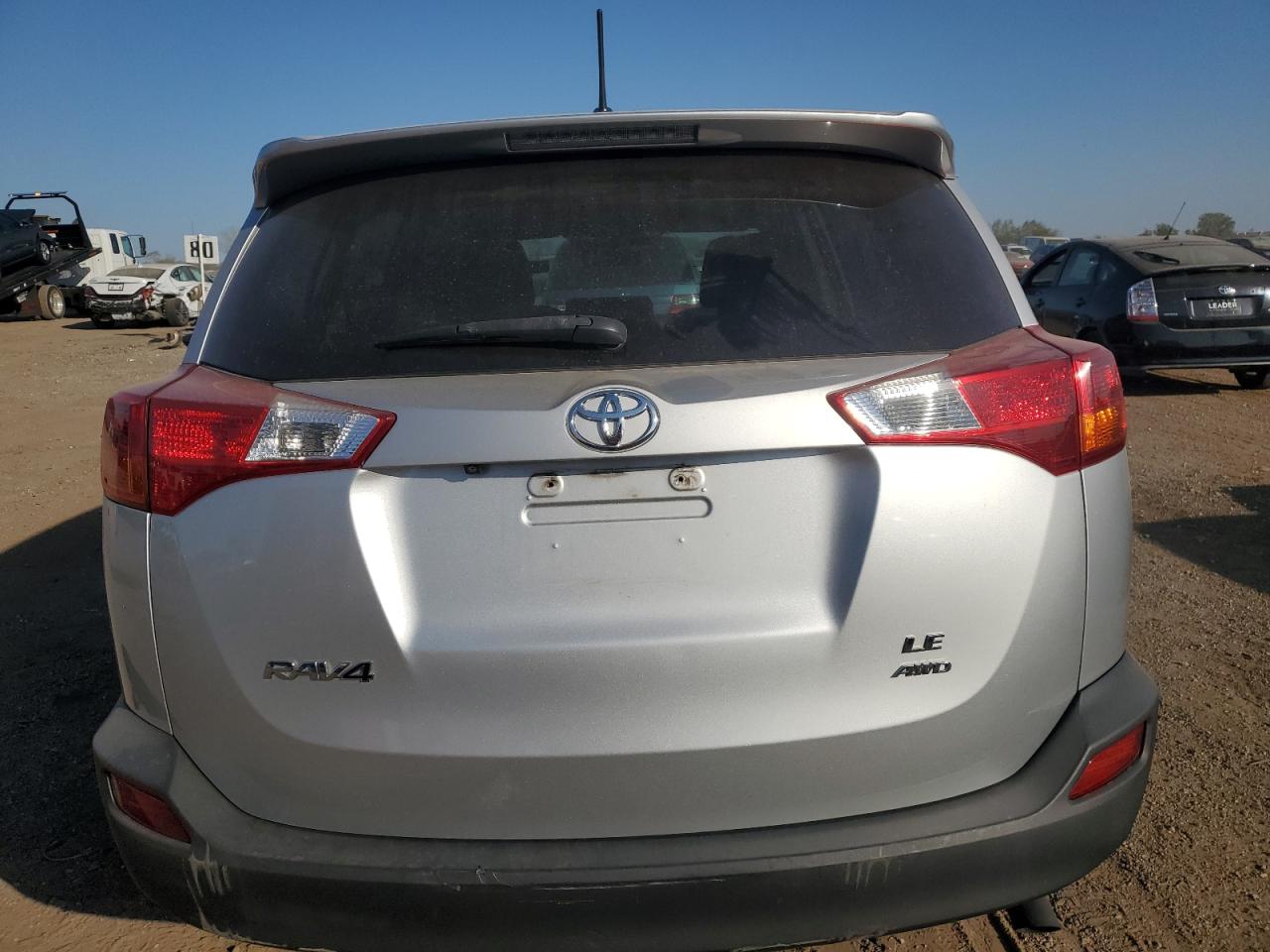 2015 Toyota RAV 4 VIN JTMBFREV2FD130170 Copart auction photo, front end / side damage thumbnail 6