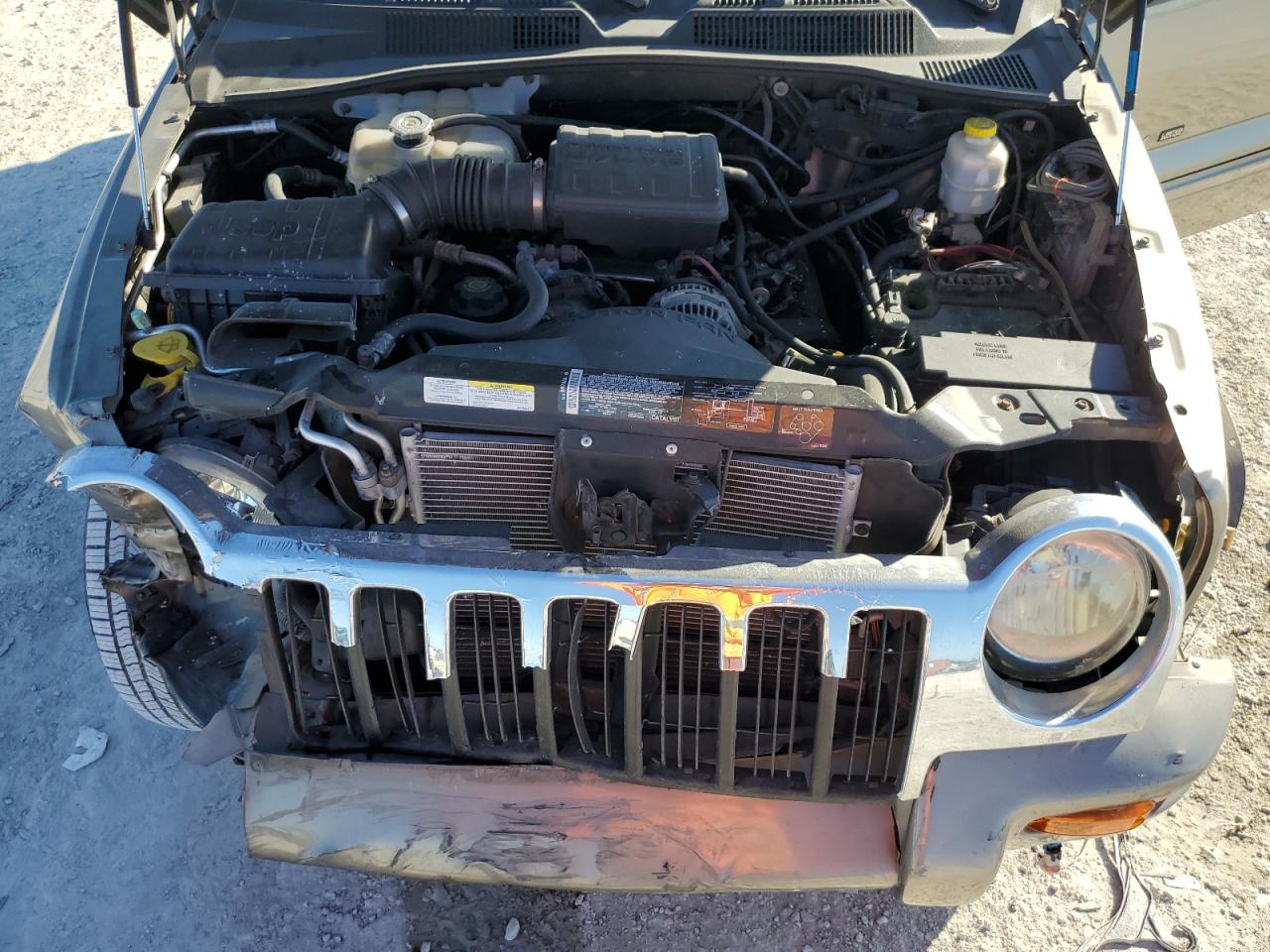 2003 Jeep Liberty (North America) VIN 1J4GL58K93W636307 Copart auction photo, front end damage thumbnail 12