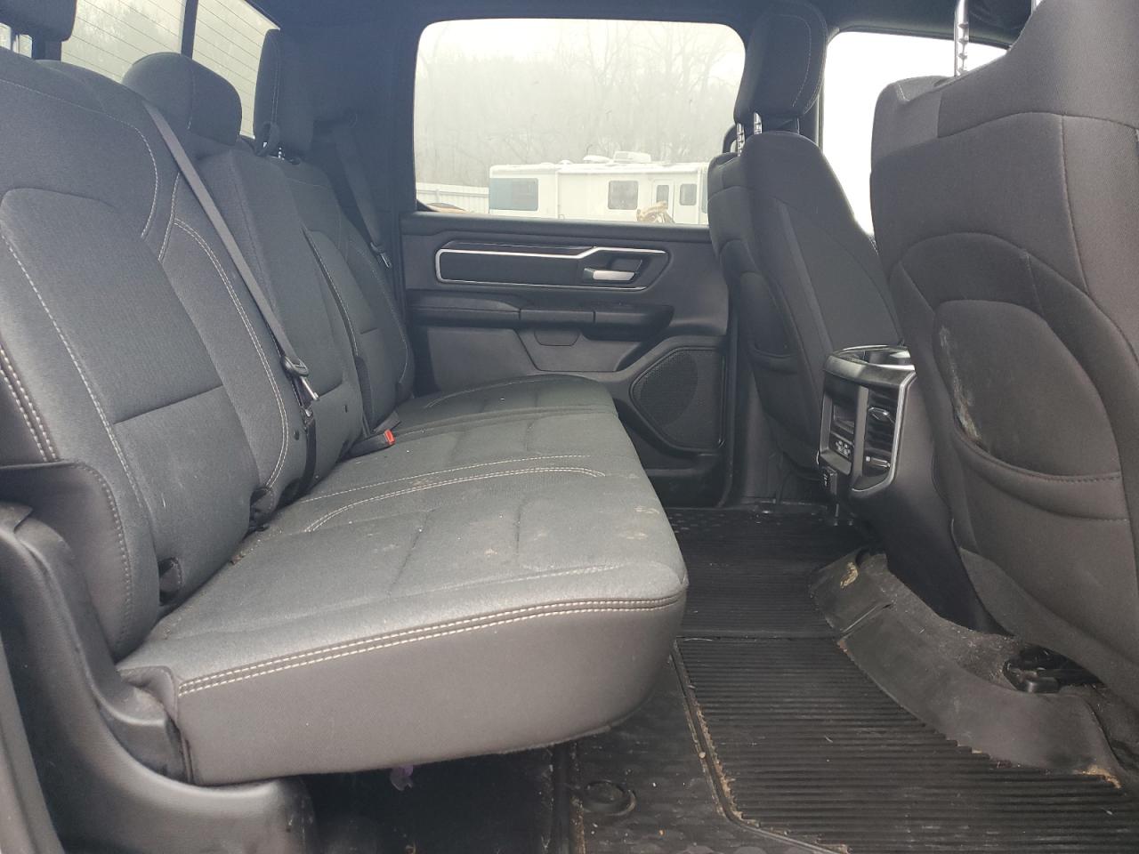 2021 RAM 1500 VIN 1C6RRFFG2MN813795 Copart auction photo, burn / minor dent/scratches damage thumbnail 10