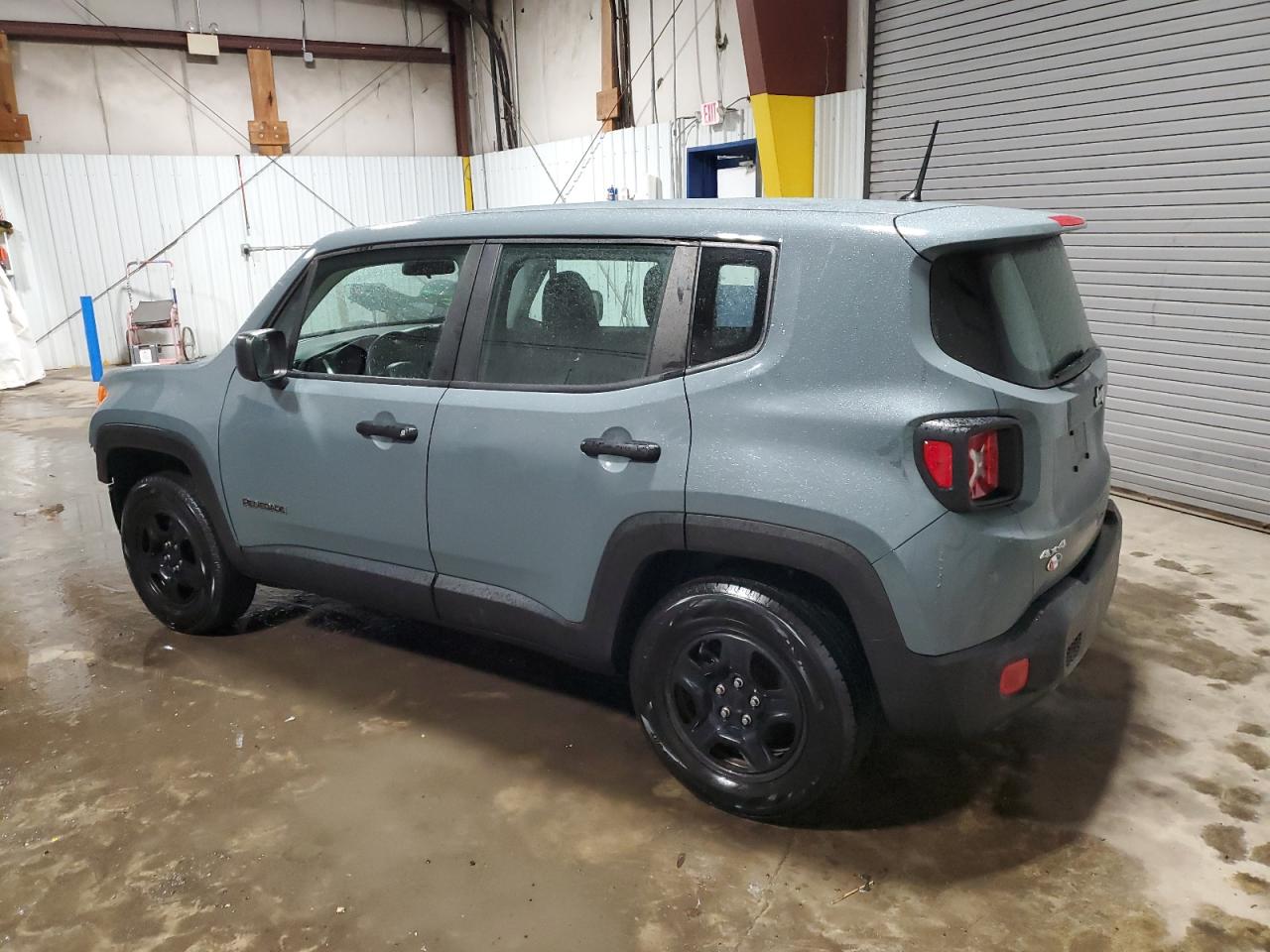2018 Jeep Renegade VIN ZACCJBAB6JPJ17306 Copart auction photo, front end damage thumbnail 2