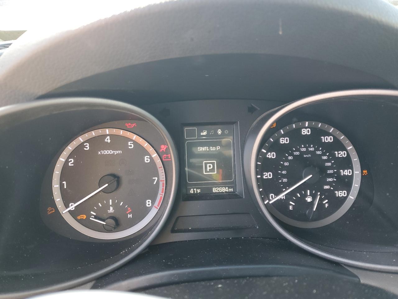 2018 Hyundai Santa Fe VIN 5XYZUDLB8JG532723 Copart auction photo, front end / minor dent/scratches damage thumbnail 9