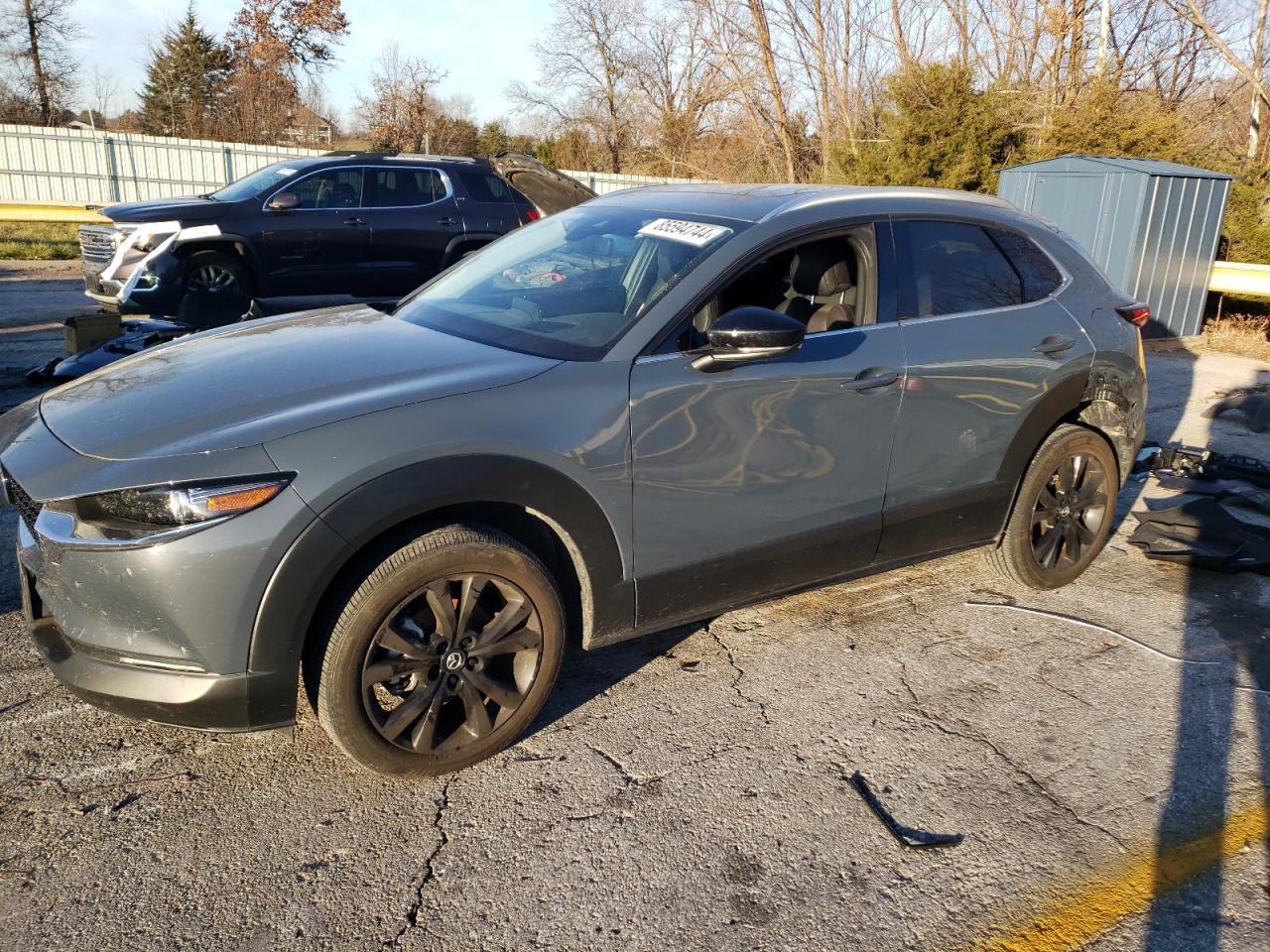 2022 Mazda CX-30 VIN 3MVDMBEYXNM438365