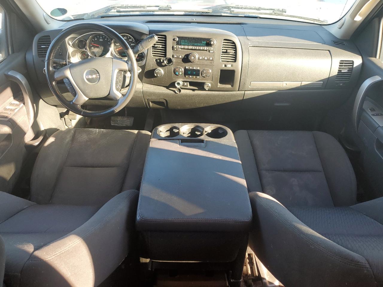 2011 GMC Sierra VIN 1GTR2VE38BZ303771 Copart auction photo, side damage thumbnail 8