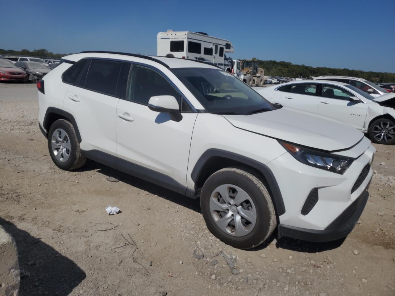 2019 Toyota RAV 4 VIN JTMK1RFV3KD037715 Copart auction photo, hail damage thumbnail 4