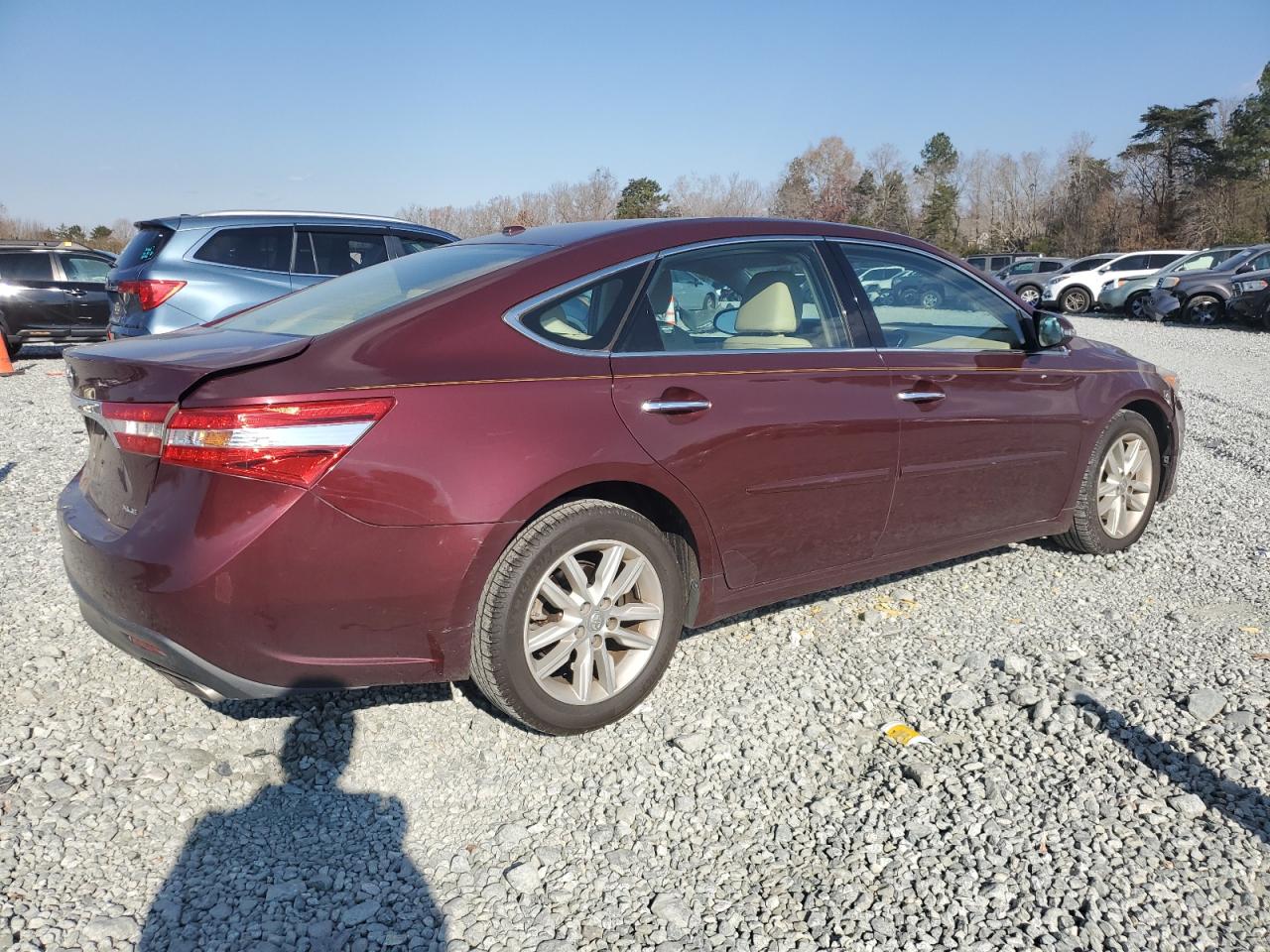 2015 Toyota Avalon VIN 4T1BK1EB1FU192061 Copart auction photo, rear end / front end damage thumbnail 3