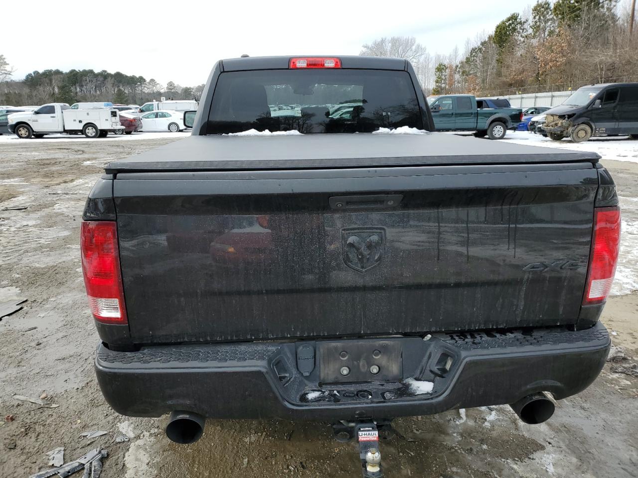 2018 RAM 1500 VIN 1C6RR7FT7JS135805 Copart auction photo, side damage thumbnail 6