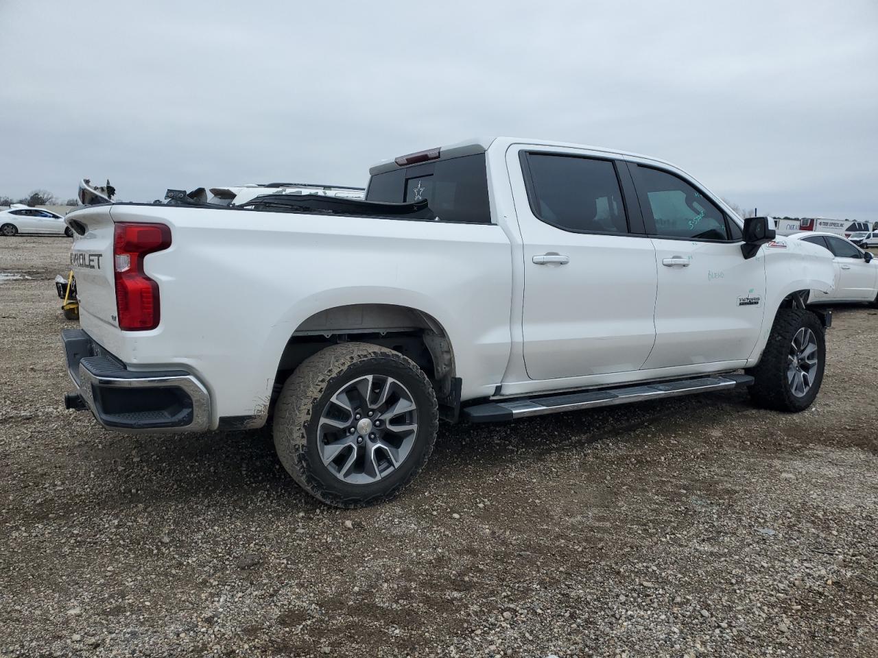 2020 Chevrolet Silverado VIN 3GCUYDED6LG328164 Copart auction photo, mechanical / front end damage thumbnail 3