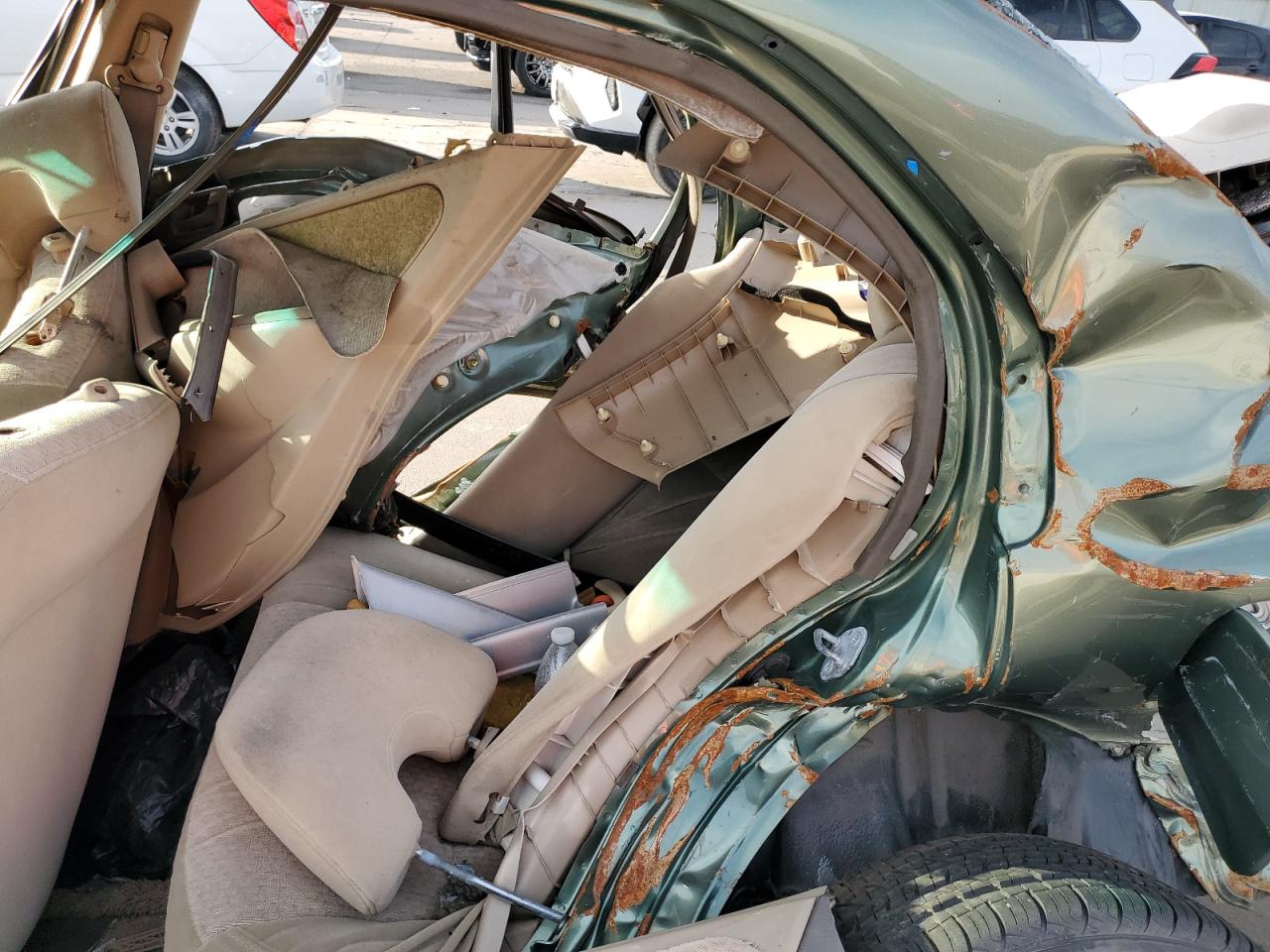 2004 Honda Civic VIN 2HGES16304H611530 Copart auction photo, rear end / side damage thumbnail 10