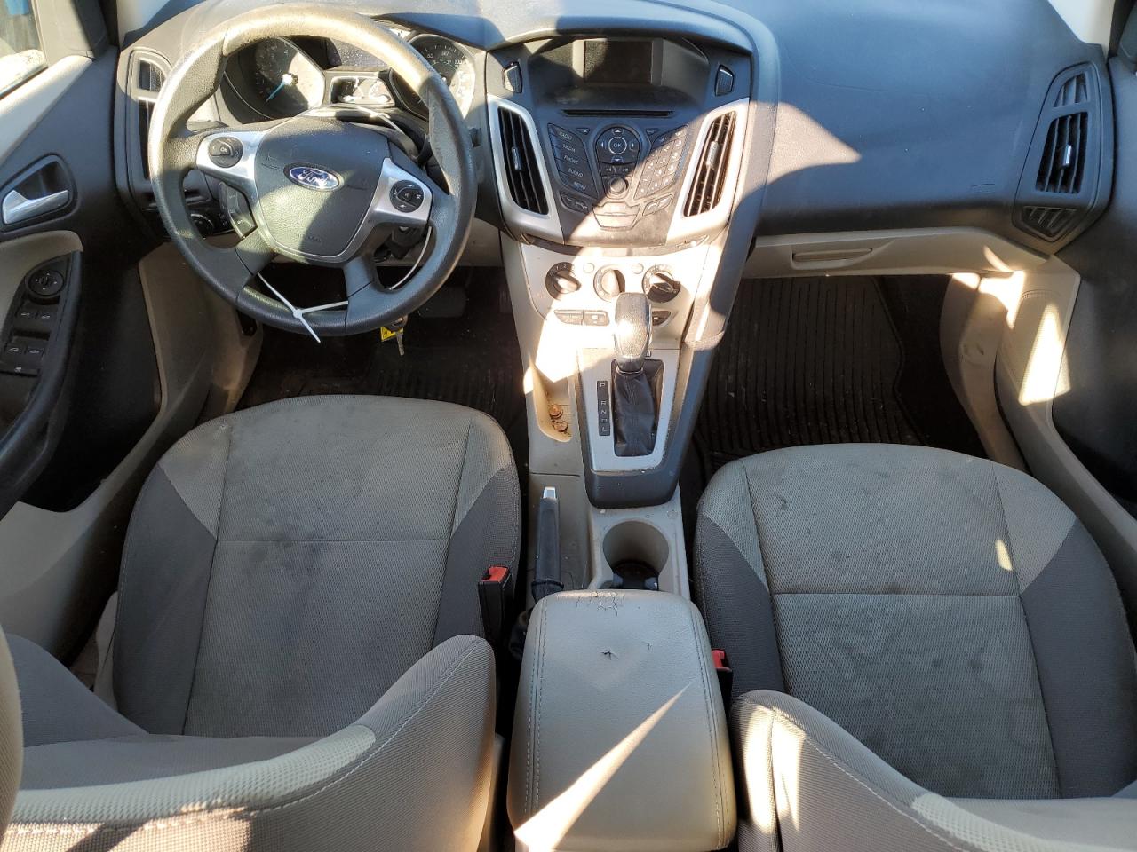 2014 Ford Focus VIN 1FADP3F24EL403739 Copart auction photo, front end / side damage thumbnail 8