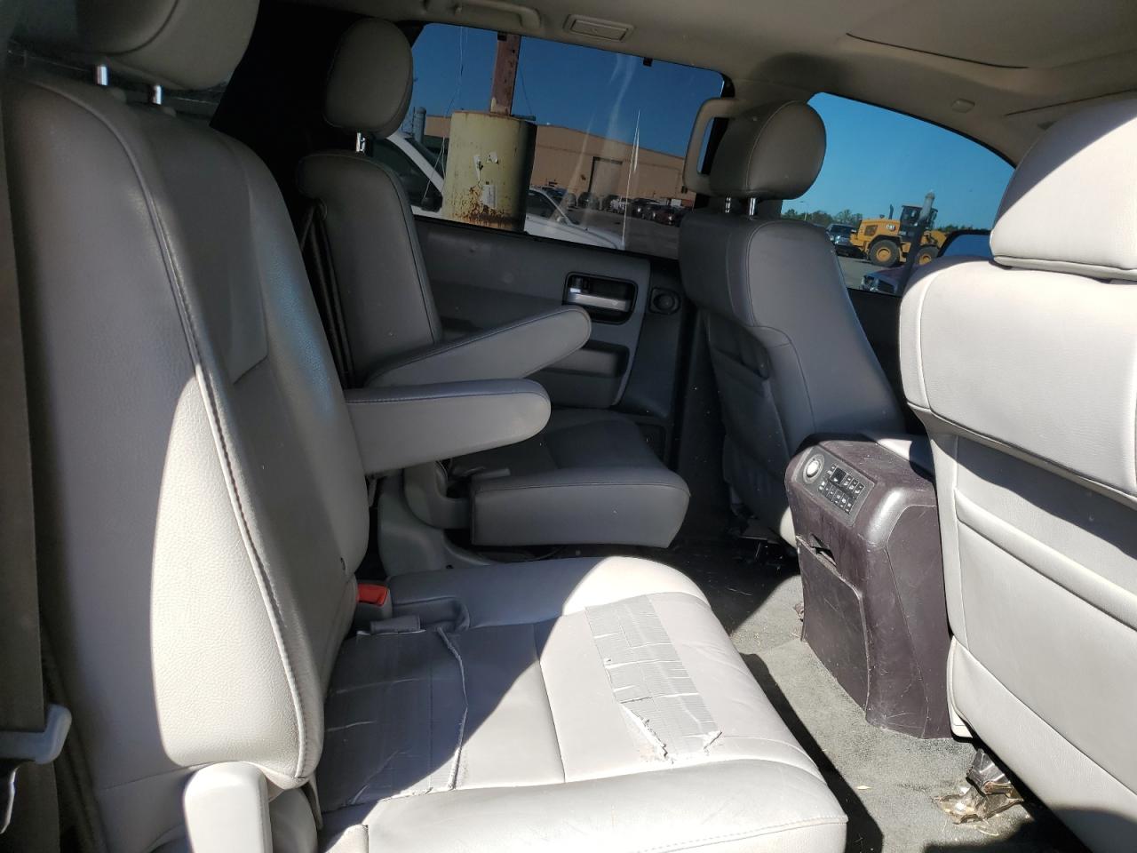 2014 Toyota Sequoia VIN 5TDKY5G17ES053201 Copart auction photo, front end damage thumbnail 10
