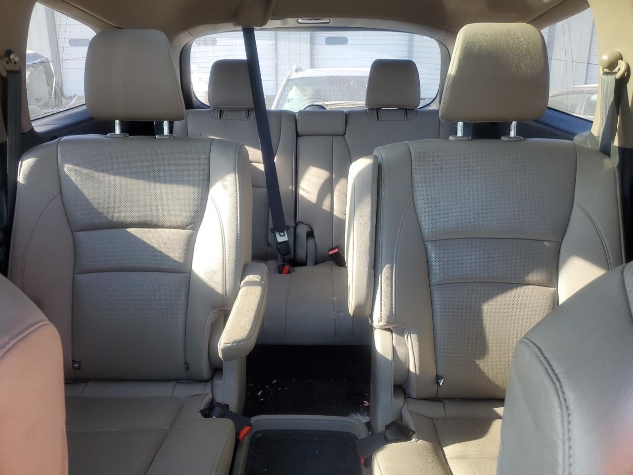 2017 Honda Pilot VIN 5FNYF6H05HB009167 Copart auction photo, front end damage thumbnail 10
