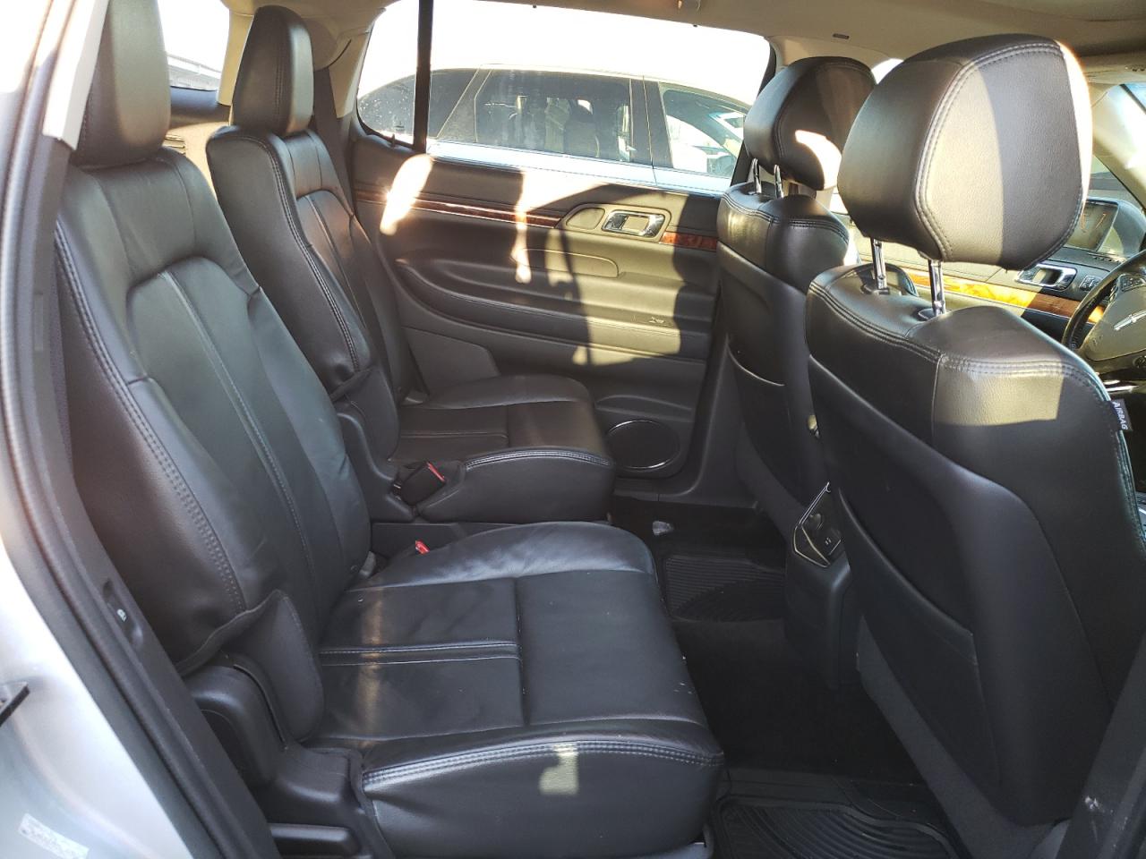 2013 Lincoln MKT VIN 2LMHJ5AT5DBL56602 Copart auction photo, front end / undercarriage damage thumbnail 11