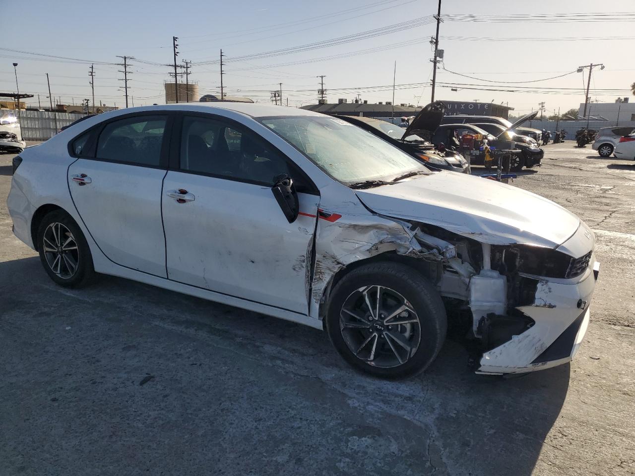 2023 KIA Forte VIN 3KPF24AD4PE595739 Copart auction photo, front end / side damage thumbnail 4