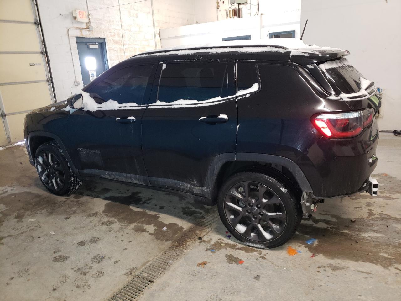 2019 Jeep Compass VIN 3C4NJDCB9KT826682 Copart auction photo, rear end damage thumbnail 2