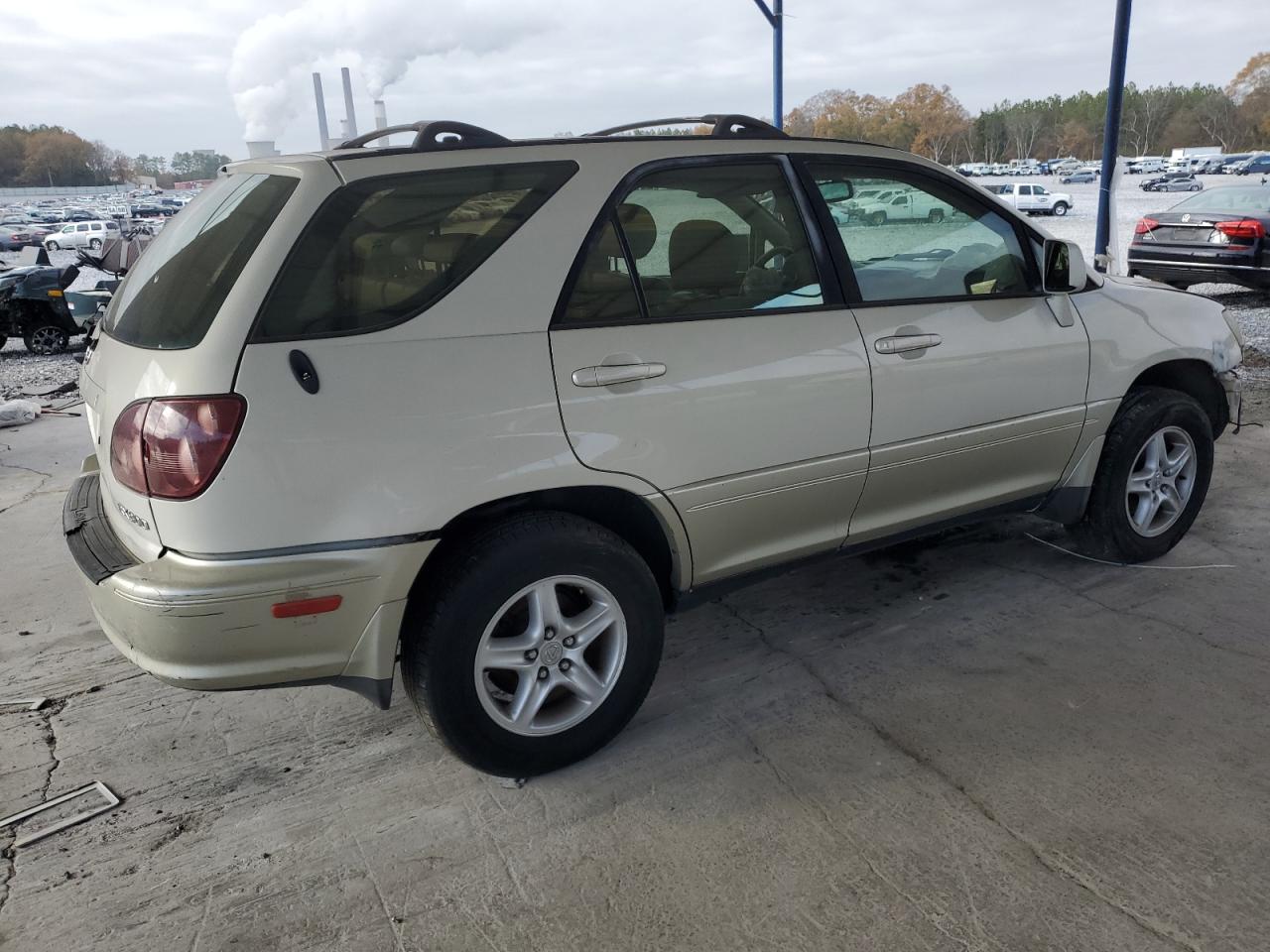 2000 Lexus RX VIN JT6HF10U6Y0108703 Copart auction photo, all over damage thumbnail 3