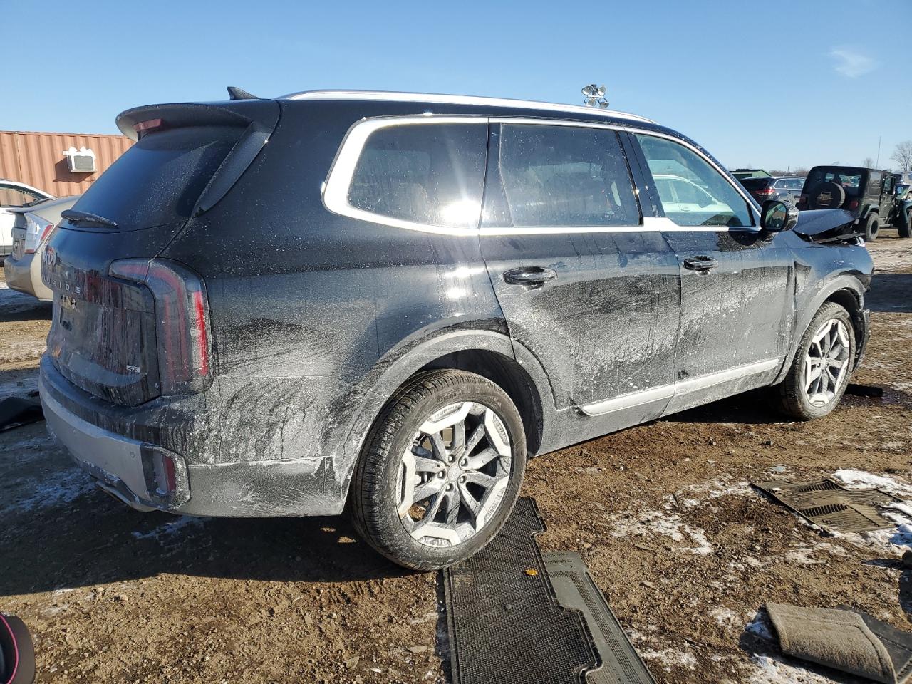 2024 KIA Telluride VIN 5XYP3DGC2RG547470 Copart auction photo, front end / side damage thumbnail 3