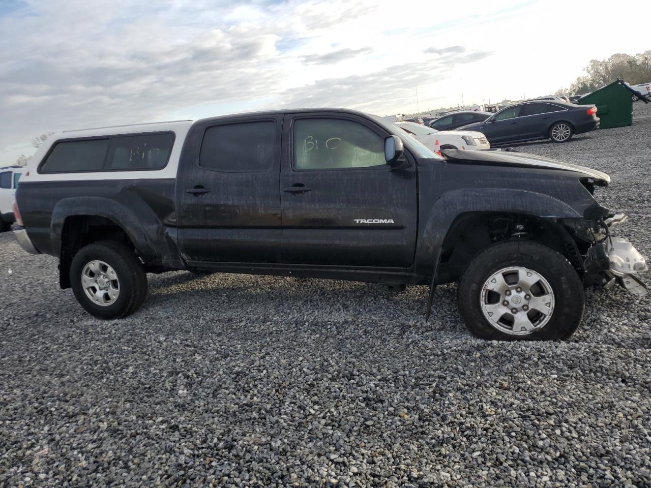 2015 Toyota Tacoma VIN 3TMMU4FN9FM082798 Copart auction photo, front end / side damage thumbnail 4