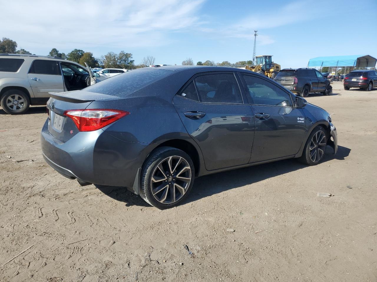 2015 Toyota Corolla VIN 2T1BURHE7FC404140 Copart auction photo, front end / side damage thumbnail 3