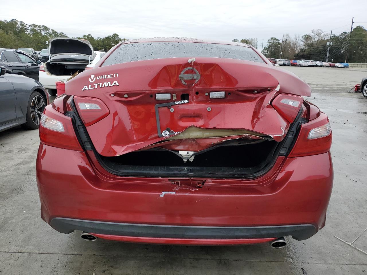 2018 Nissan Altima VIN 1N4AL3AP2JC223199 Copart auction photo, burn damage thumbnail 6