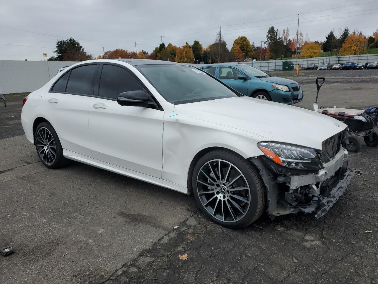 2021 Mercedes-Benz C-klasse VIN W1KWF8DB6MR608390 Copart auction photo, front end damage thumbnail 4