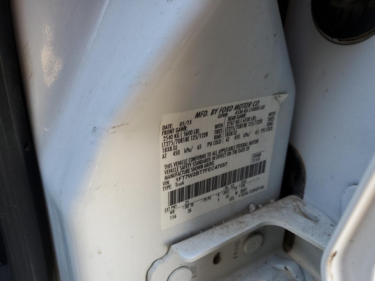 2015 Ford F250 VIN 1FT7W2BT7FEC47057 Copart auction photo, vandalism / mechanical damage thumbnail 14