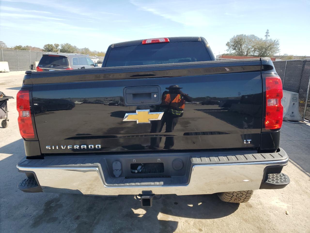 2017 Chevrolet Silverado VIN 3GCPCREC9HG505216 Copart auction photo, all over damage thumbnail 6