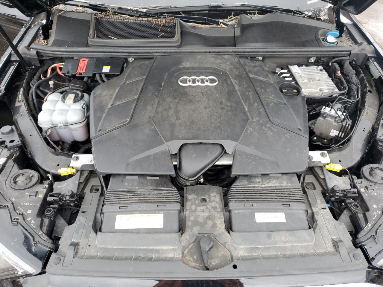 2020 Audi Q7 VIN WA1LXAF77LD003374 Copart auction photo, side / front end damage thumbnail 12