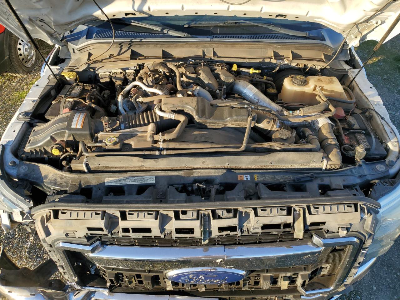 2015 Ford F250 VIN 1FT7W2BT8FEC36035 Copart auction photo, front end damage thumbnail 11