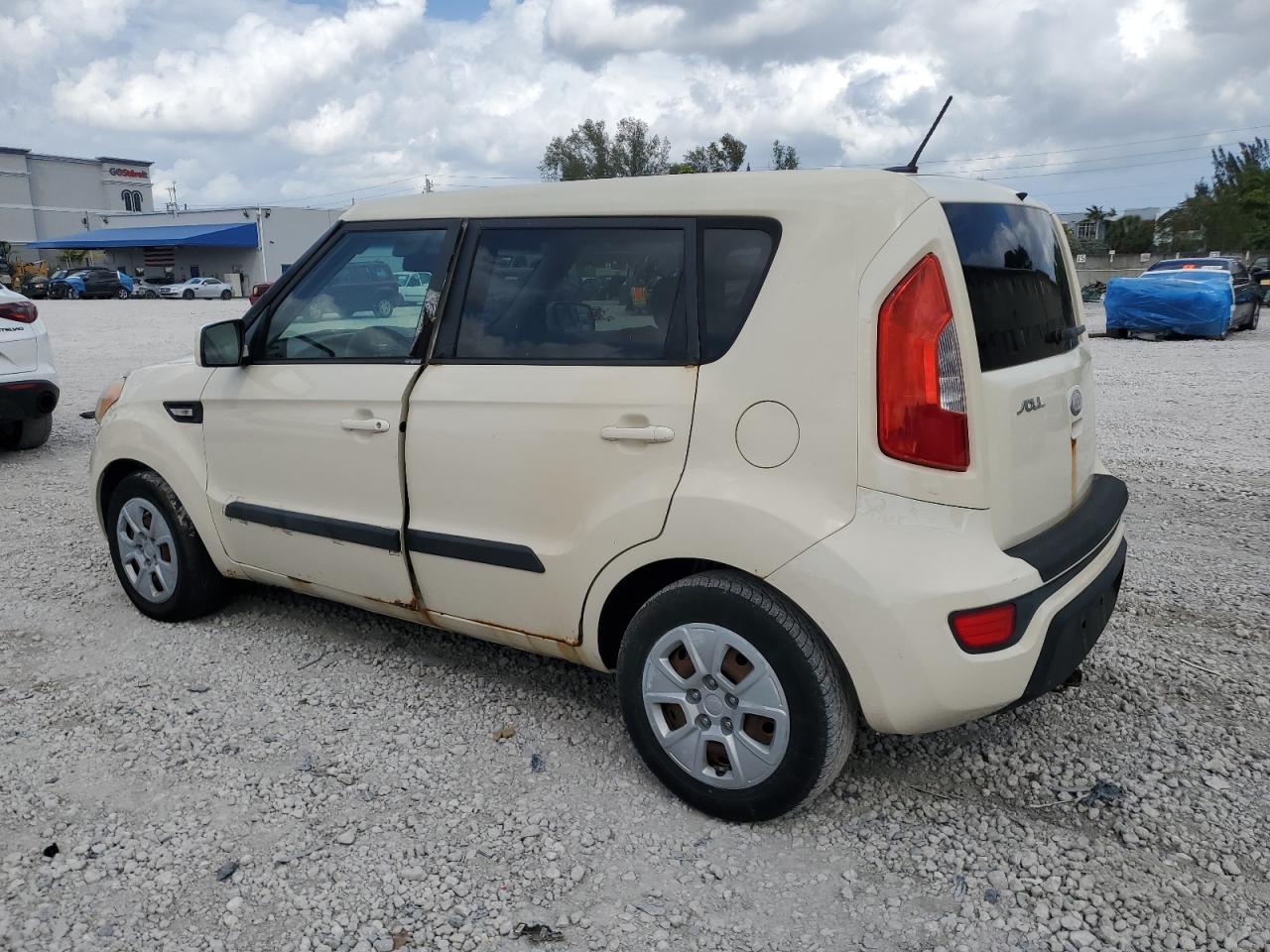 2013 KIA Soul VIN KNDJT2A53D7494482 Copart auction photo, mechanical damage thumbnail 2