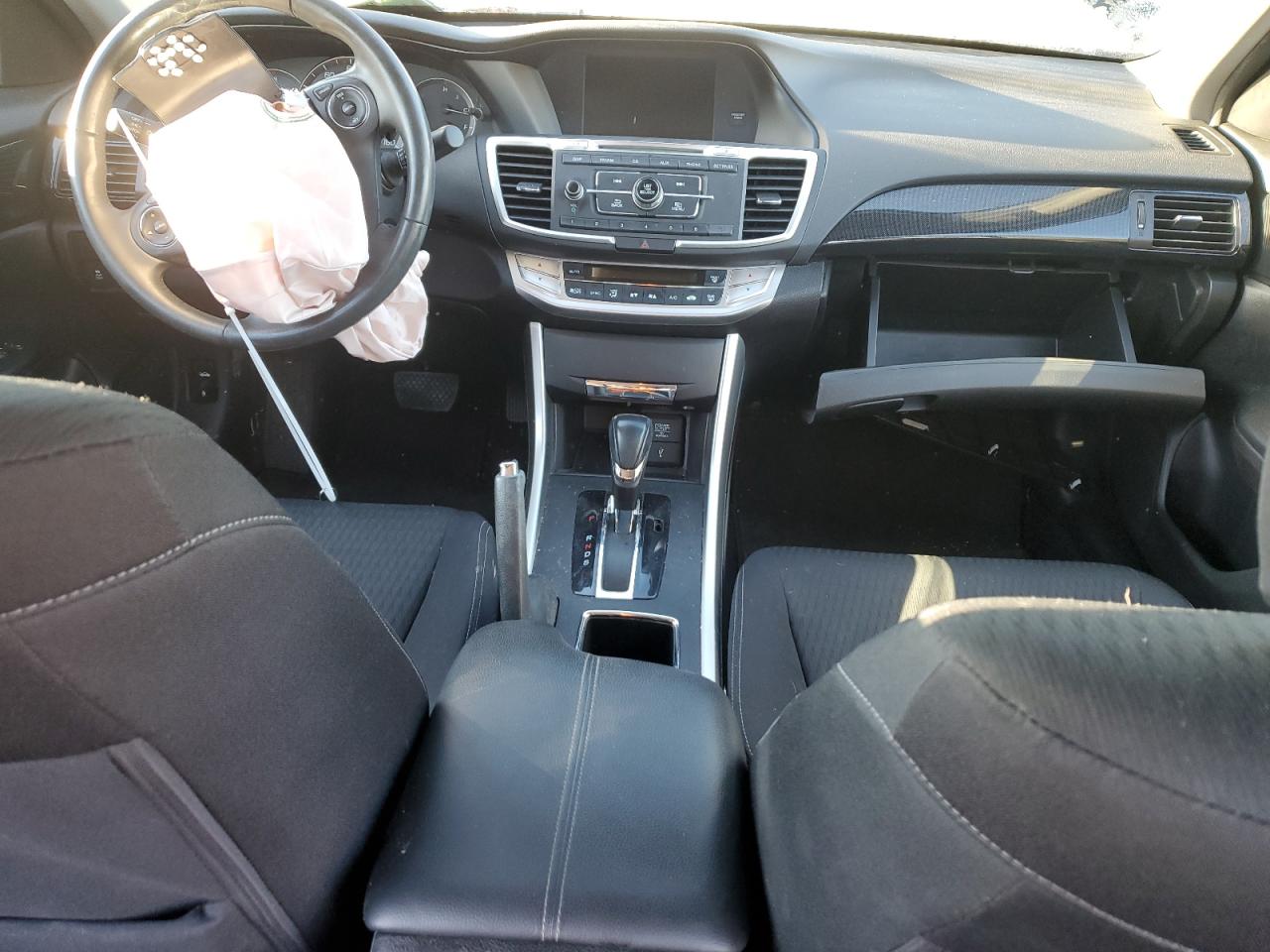 2015 Honda Accord VIN 1HGCR2F55FA138221 Copart auction photo, front end damage thumbnail 8